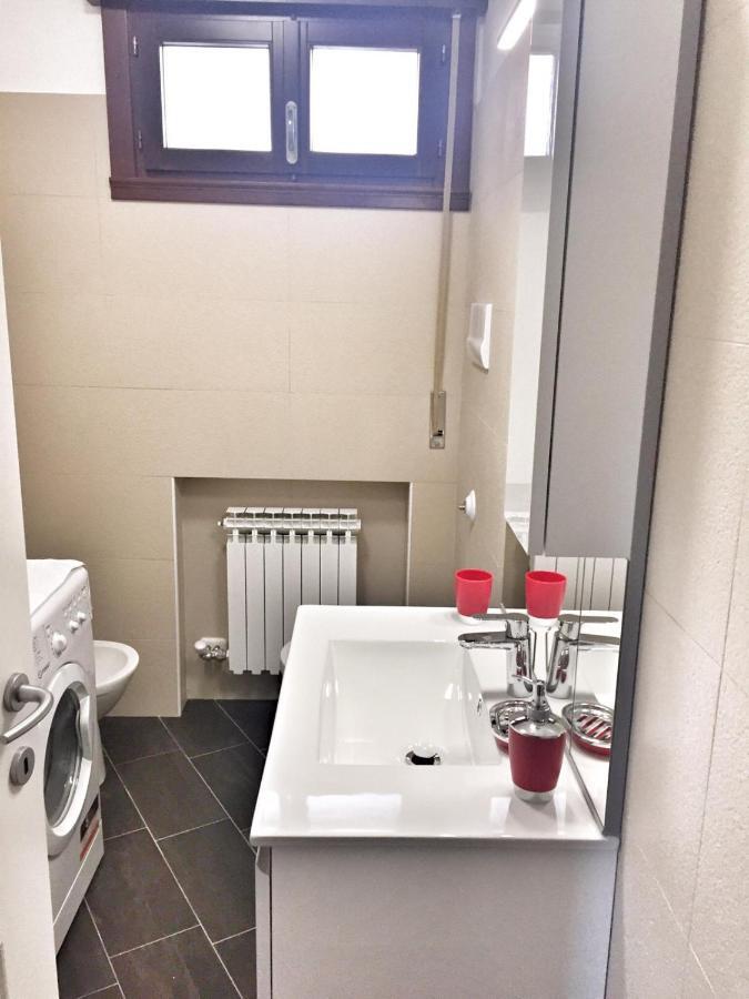 Red Tower Venice Apartment - 2 Mins From Vce Airport- Free Wifi Tessera Ngoại thất bức ảnh
